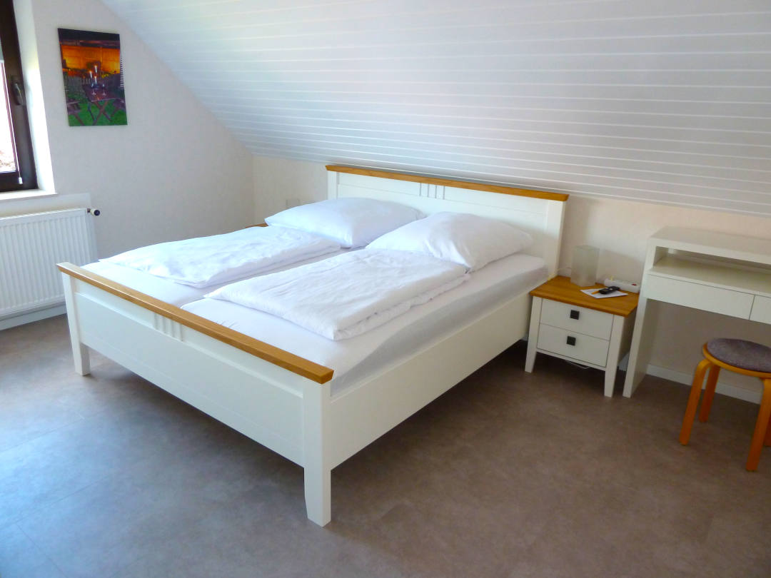 1. Schlafzimmer